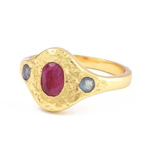 All: LUCIA RING | RUBY