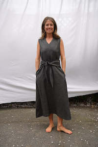 LILY LINEN DRESS | CHARCOAL