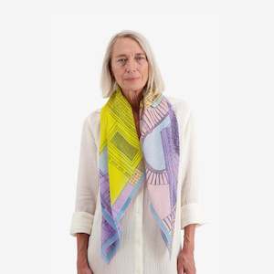 PARIS- LAVENDER SCARF by Inoui Editions