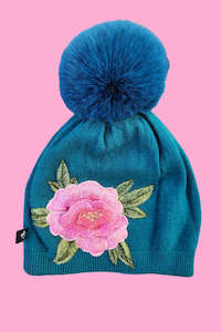 Carpet laying: Eden Beanie - Teal