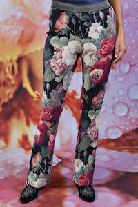 Vita Flare Pant - J'Adore Roses