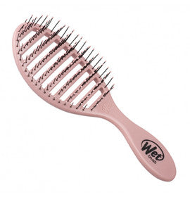 Detangler Brush: Wet speed dry brush