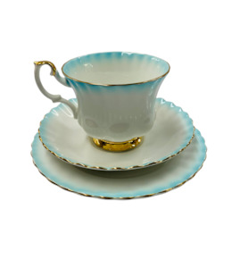 Antique: Royal Albert Rainbow trio