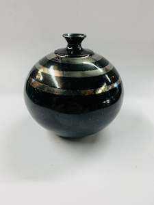 Antique: Barbara Skelton pottery vase