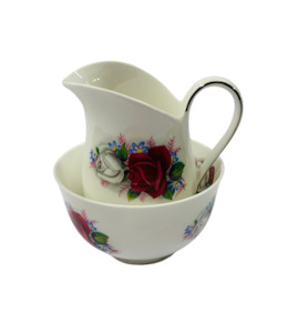 Antique: Queen Anne roses milk jug and sugar bowl