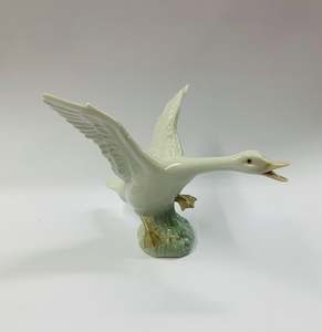 Lladro duck