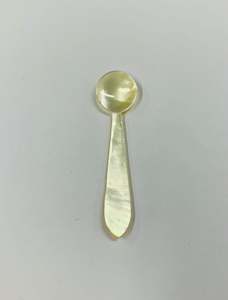 Antique: Tiny Mother of Pearl salt spoon