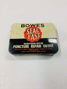 Antique: Bowes seal fast puncture repair kit tin