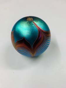 Antique: OKRA Iridescent paperweight