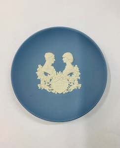 Antique: Wedgwood Royal Birth 1984 dish