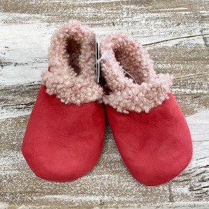 Lambskin Booties Strawberry Colour