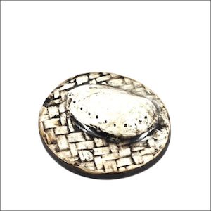 Round ceramic paua decoration - Aotearoa.co.nz