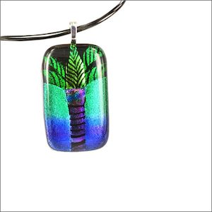 Palm tree glass pendant - Aotearoa.co.nz