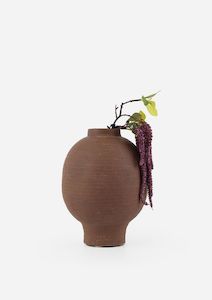 Sale: Tomas Vase