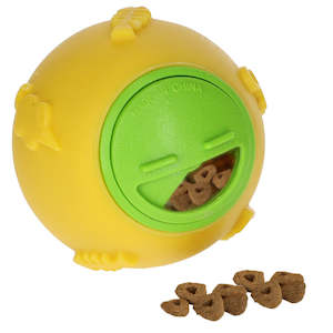 Potting mix manufacturing and packaging: Cat Treat Ball | Kerbl