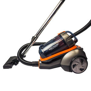 2200W Bagless Cyclonic Vacuum