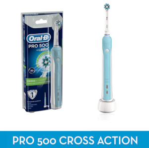 Household appliance: Oral B Pro 500 (Clam-Shell) Toothbrush