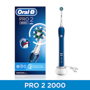 Oral-B PRO 2 2000 Blue Electric Rechargeable Toothbrush