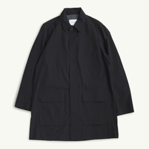 Clothing: Vargo Travel Light Raglan Mac - Black