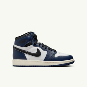 Clothing: Grade School Air Jordan 1 Retro High OG - 'Midnight Navy'