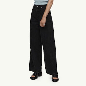 Wide Leg Jean - Washed Black