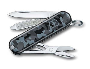 Victorinox Classic Navy Camo 0.6223.942