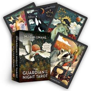 Oracle Cards: GUARDIAN OF THE NIGHT TAROT