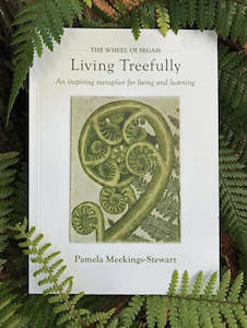 Books Journals: LIVING TREEFULLY - The Wheel of Segais