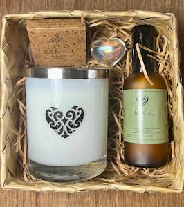 ĀIO (PEACE) GIFT BOX