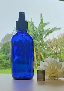 250ml Blue Glass Bottle with Fine Mist Top