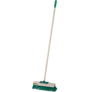 Outdoor Brooms: Raven Garden Master Broom - Complete