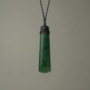 Medium Large Greenstone Toki, Matte