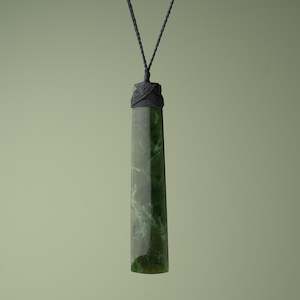 Frontpage: XXL Pounamu Toki