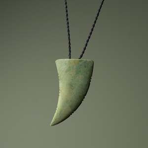 XL Pounamu Niho Tooth Pendant