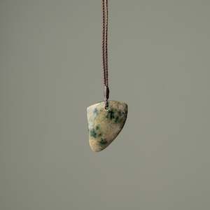 Niho Tooth Medium Pendant