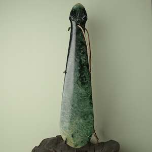 Mere Pounamu