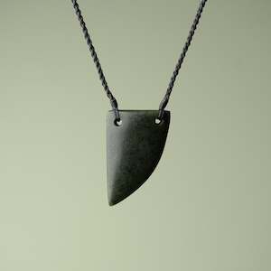 Medium Pounamu Niho Tooth Pendant