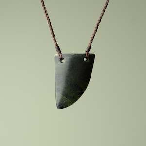 Medium Pounamu Niho Tooth Pendant