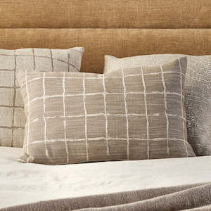 Johnson Cushion Taupe 40x60cm