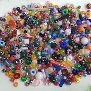 Womenswear: 15g Glass Seed Beads Mix