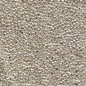 Womenswear: 10g 11/0 Miyuki Round Galvanised Silver Seed Beads