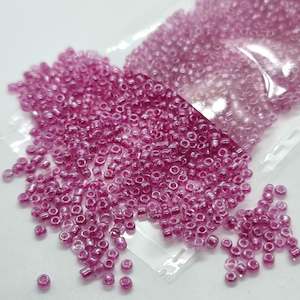 Womenswear: 15g 1.5mm Purple Luster Glass Beads