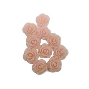 Womenswear: 10pc Light Pink Resin Flower Cabochons