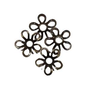 Womenswear: 50pc Delicate Bronze 5 Petal Bead Caps