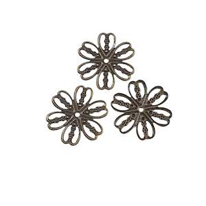 Womenswear: 50pc Bronze 6 Petal Bead Caps