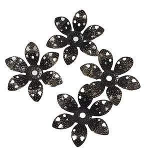 Womenswear: 20pc Dark Bronze Flower Filigree Bead Caps