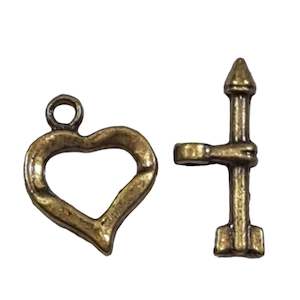 Womenswear: 5 Sets Bronze Heart Toggle Clasps