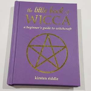 Womenswear: The Little Book Of Wicca - A Beginner's Guide To Witchcraft