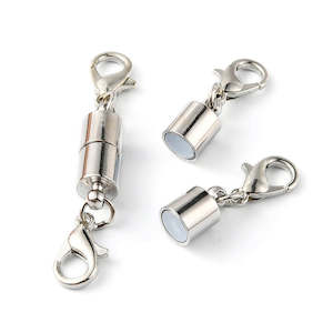 Womenswear: Silver Magnetic Clasp with Lobster Ends