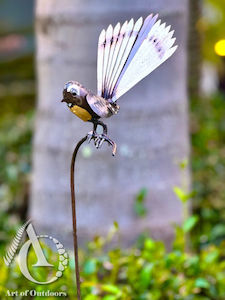 Creative art: Fantail on a Stem